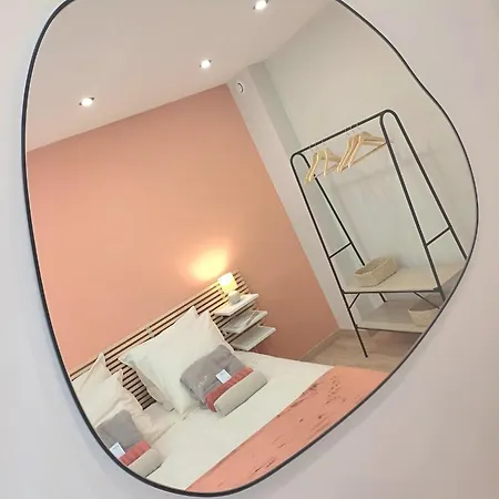 Le Naga - Confortable Avec Vue Sur La Cathedrale *